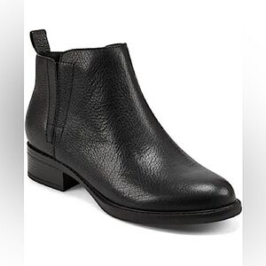 Easy Spirit Larime Black Bootie Women’s 8 Black Leather Fall Zip Block Heel